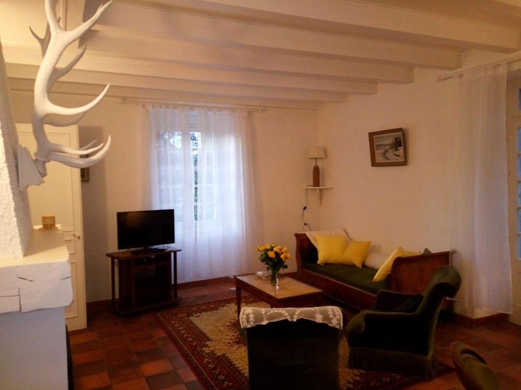 Maison de caractere La Chapelle-sur-Furieuse Extérieur photo